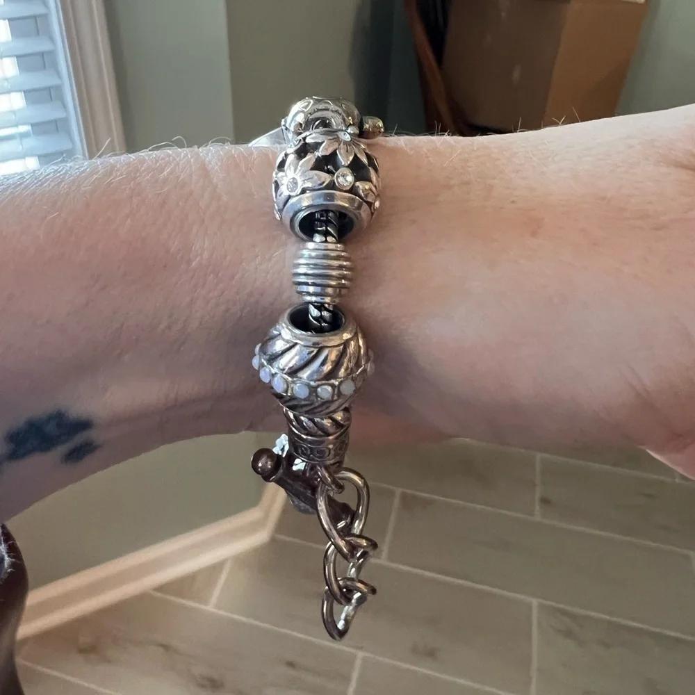 Brighton Ladies Tusin Charm Watch W4